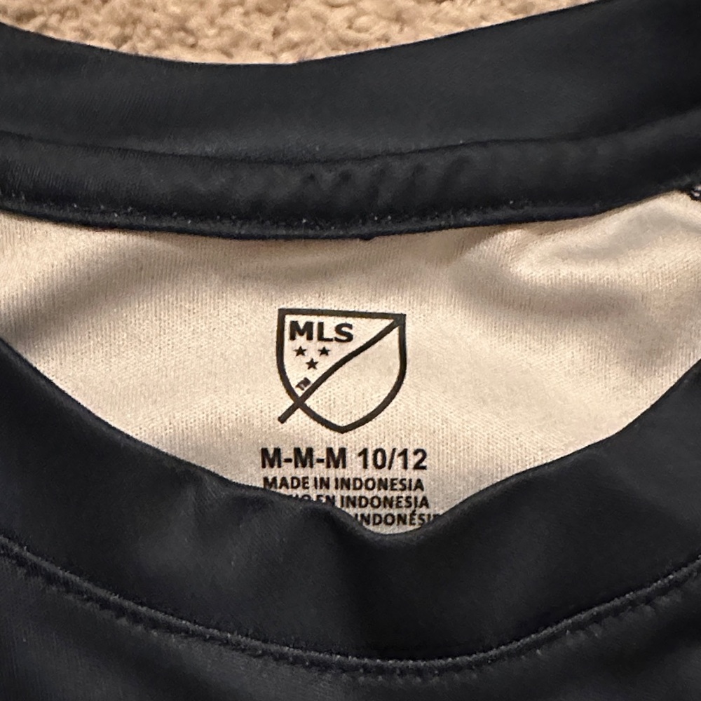 Philadelphia Union Black and Blue Jersey - Picture 2 of 2